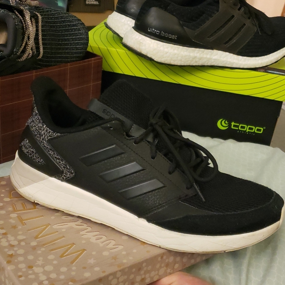 Women's Adidas Questar X Black size 11